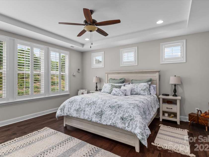 5225 Butternut Drive, Charlotte, NC 28215.  MLS# CAR4284346, YatesRealty ID 28547. Primary Bedroom