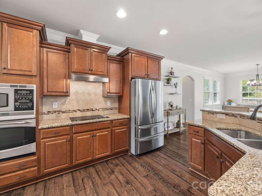 299 Annatto Way, Tega Cay, SC 29708.  MLS# CAR4373552, YatesRealty ID 28548. 