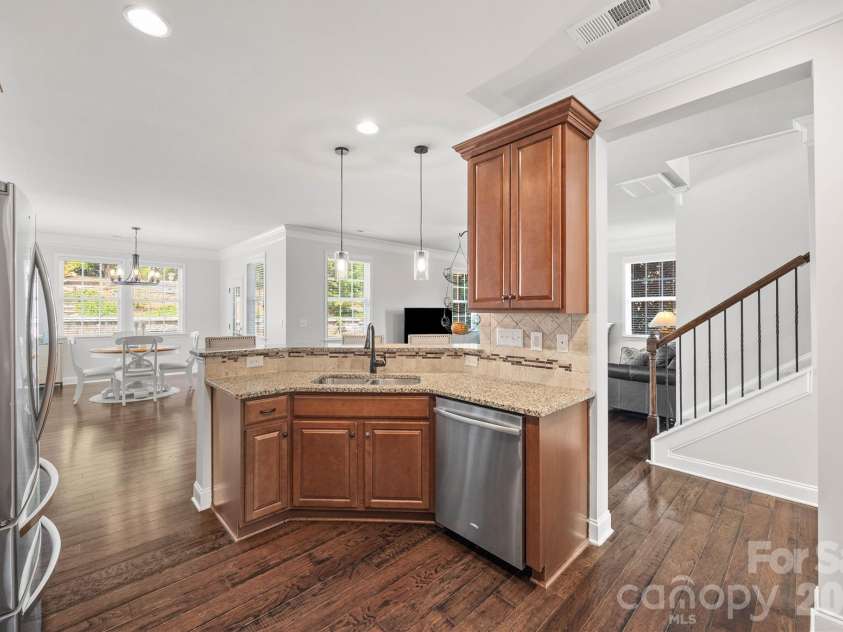 299 Annatto Way, Tega Cay, SC 29708.  MLS# CAR4373552, YatesRealty ID 28548. 