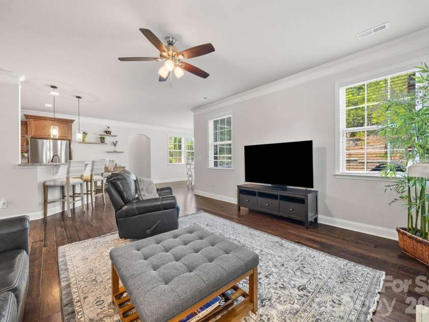 299 Annatto Way, Tega Cay, SC 29708.  MLS# CAR4373552, YatesRealty ID 28548. 