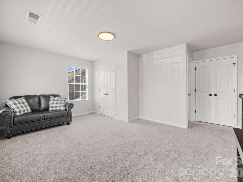 299 Annatto Way, Tega Cay, SC 29708.  MLS# CAR4373552, YatesRealty ID 28548. 