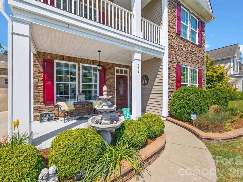 299 Annatto Way, Tega Cay, SC 29708.  MLS# CAR4373552, YatesRealty ID 28548. Front Porch