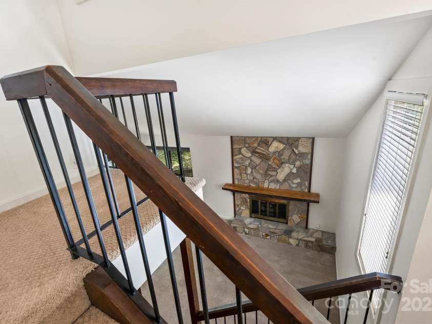 1419 Jules Court, Charlotte, NC 28226.  MLS# CAR4272496, YatesRealty ID 28549. 