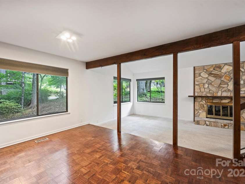 1419 Jules Court, Charlotte, NC 28226.  MLS# CAR4272496, YatesRealty ID 28549. 