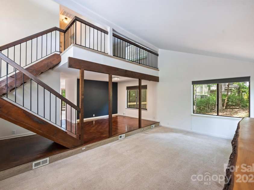 1419 Jules Court, Charlotte, NC 28226.  MLS# CAR4272496, YatesRealty ID 28549. 