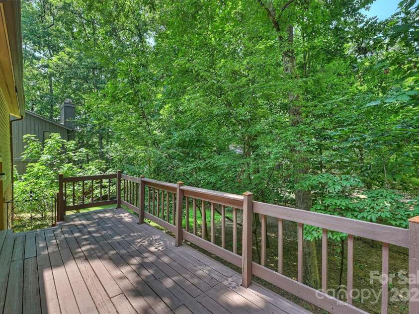 1419 Jules Court, Charlotte, NC 28226.  MLS# CAR4272496, YatesRealty ID 28549. 