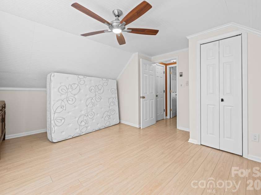 615 Leisure Acres Lane, Boone, NC 28607.  MLS# CAR4389319, YatesRealty ID 28549. 