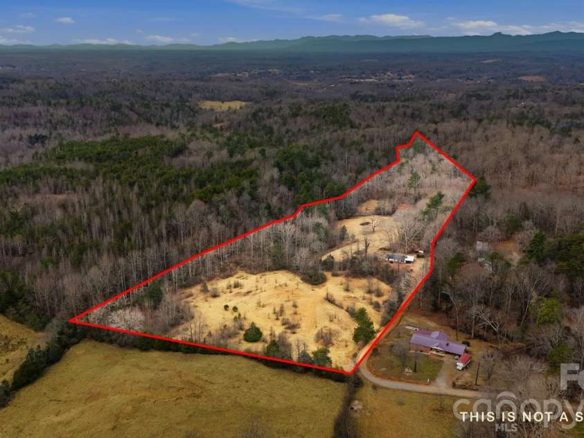 2630 Bluebird Lane, Lenoir, NC 28645.  MLS# CAR4337988, YatesRealty ID 2855. 