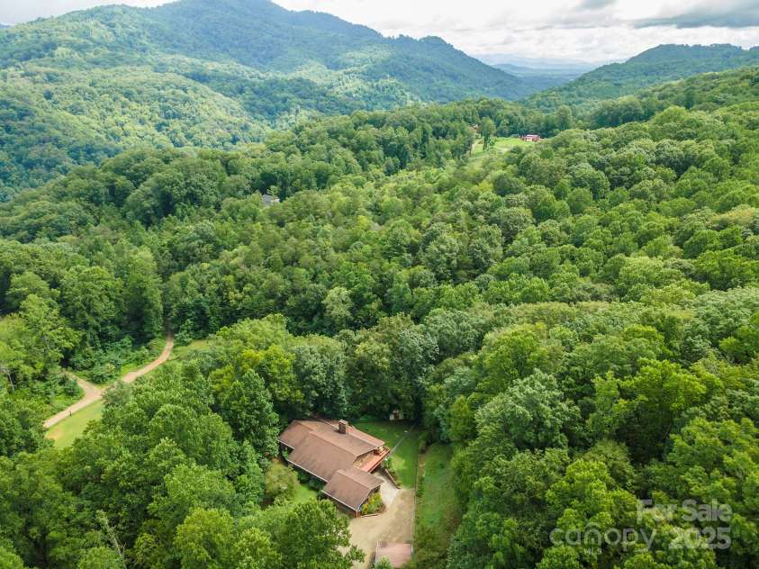 695 Chestnut Mountain Road, Canton, NC 28716.  MLS# CAR4300262, YatesRealty ID 2855. 