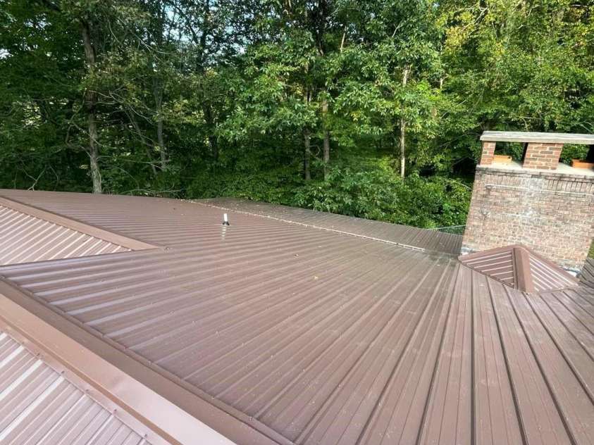 695 Chestnut Mountain Road, Canton, NC 28716.  MLS# CAR4300262, YatesRealty ID 2855. 