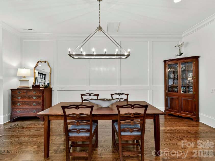 117 Huntley Place, Charlotte, NC 28207.  MLS# CAR4387271, YatesRealty ID 28553. 