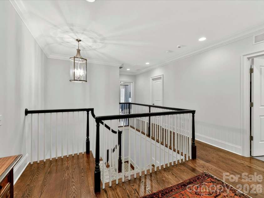 117 Huntley Place, Charlotte, NC 28207.  MLS# CAR4387271, YatesRealty ID 28553. 