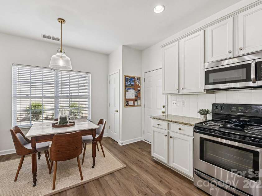 21705 Torrence Chapel Road, Cornelius, NC 28031.  MLS# CAR4283229, YatesRealty ID 28554. 