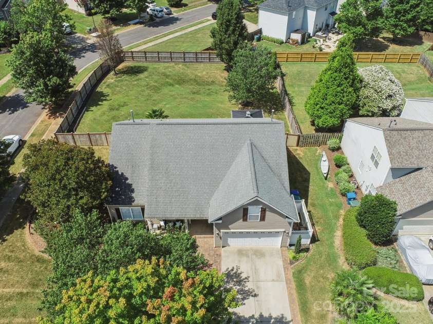 21705 Torrence Chapel Road, Cornelius, NC 28031.  MLS# CAR4283229, YatesRealty ID 28554. 