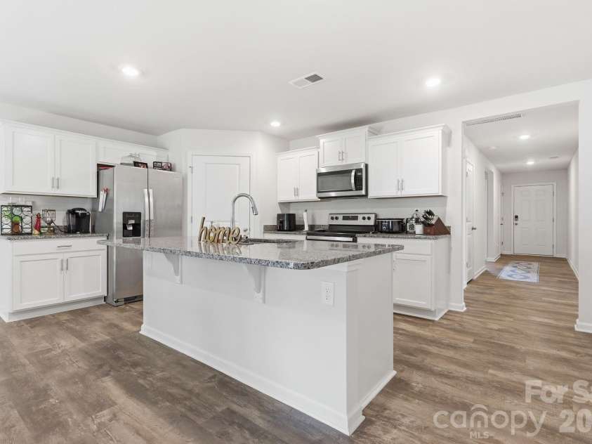 2814 Sherrills Stream Drive, Sherrills Ford, NC 28673.  MLS# CAR4385580, YatesRealty ID 28555. 