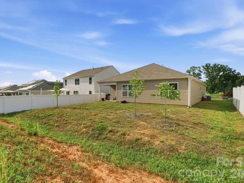 2814 Sherrills Stream Drive, Sherrills Ford, NC 28673.  MLS# CAR4385580, YatesRealty ID 28555. 