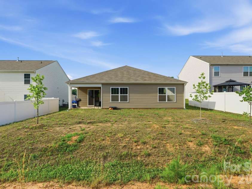 2814 Sherrills Stream Drive, Sherrills Ford, NC 28673.  MLS# CAR4385580, YatesRealty ID 28555. 