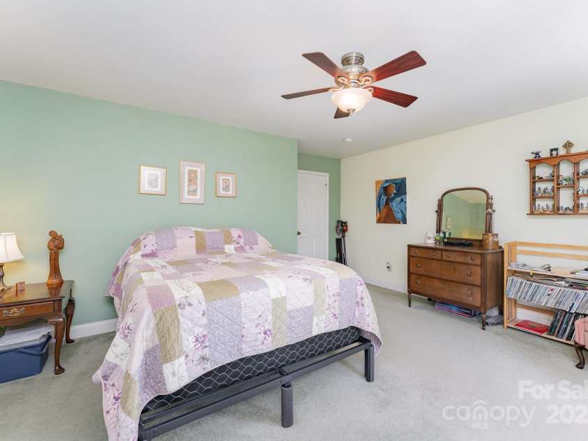 4462 Kellybrook Drive, Concord, NC 28025.  MLS# CAR4274508, YatesRealty ID 28555. 