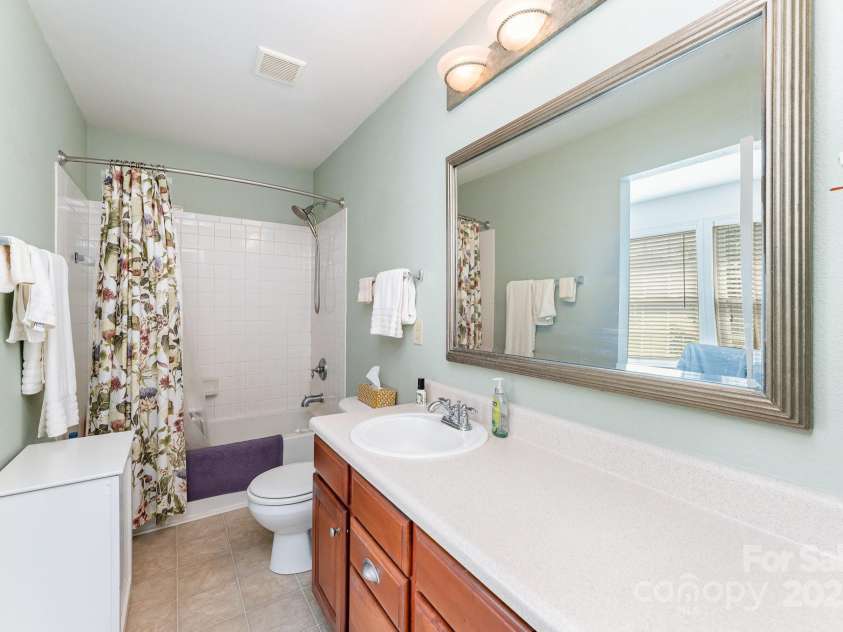 4462 Kellybrook Drive, Concord, NC 28025.  MLS# CAR4274508, YatesRealty ID 28555. 