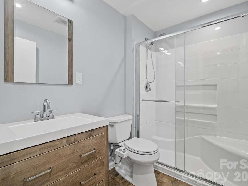 39 Grandview Road, Asheville, NC 28806.  MLS# CAR4384553, YatesRealty ID 28556. 