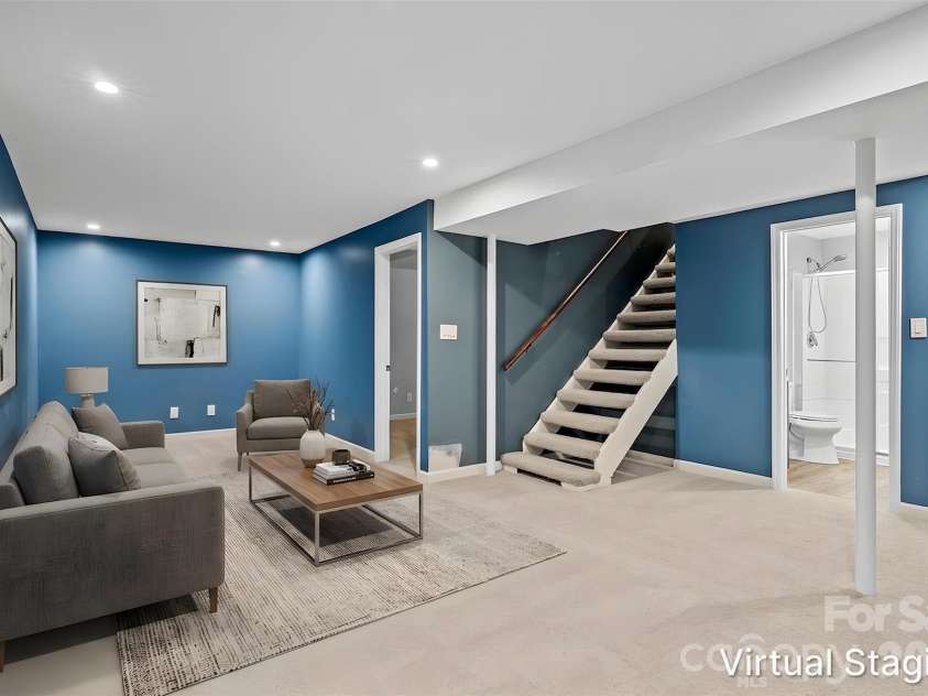 39 Grandview Road, Asheville, NC 28806.  MLS# CAR4384553, YatesRealty ID 28556. Virtually Staged
