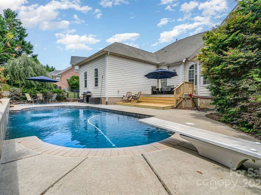 3004 Spruell Court, Waxhaw, NC 28173.  MLS# CAR4282270, YatesRealty ID 28557. 