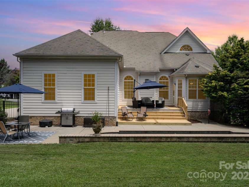 3004 Spruell Court, Waxhaw, NC 28173.  MLS# CAR4282270, YatesRealty ID 28557. 