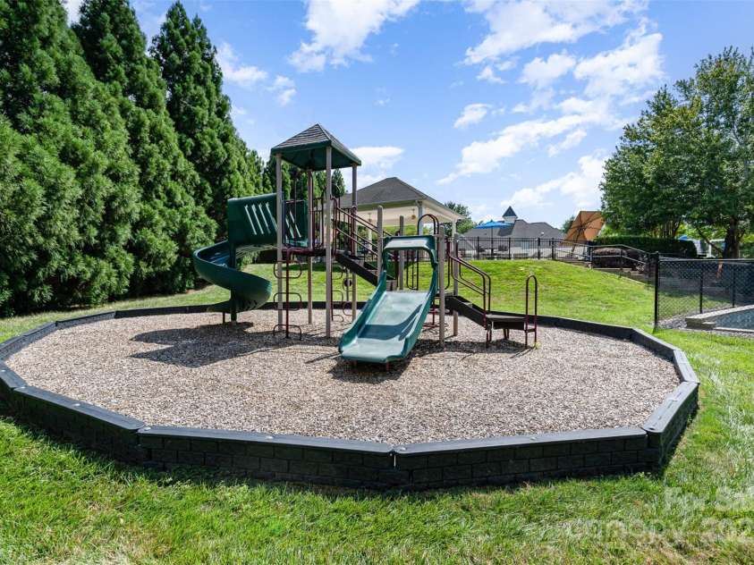 3004 Spruell Court, Waxhaw, NC 28173.  MLS# CAR4282270, YatesRealty ID 28557. 