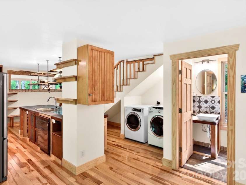 378 Dobson View Drive, Nebo, NC 28761.  MLS# CAR4388812, YatesRealty ID 28557. Laundry on Main Floor