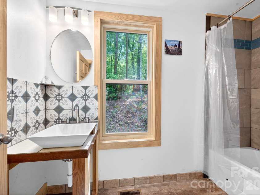 378 Dobson View Drive, Nebo, NC 28761.  MLS# CAR4388812, YatesRealty ID 28557. Two Bathrooms on Main Level