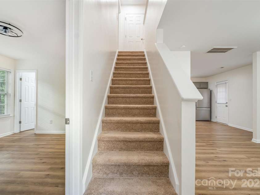 248 Pangle Drive, Charlotte, NC 28217.  MLS# CAR4281610, YatesRealty ID 28559. Entry