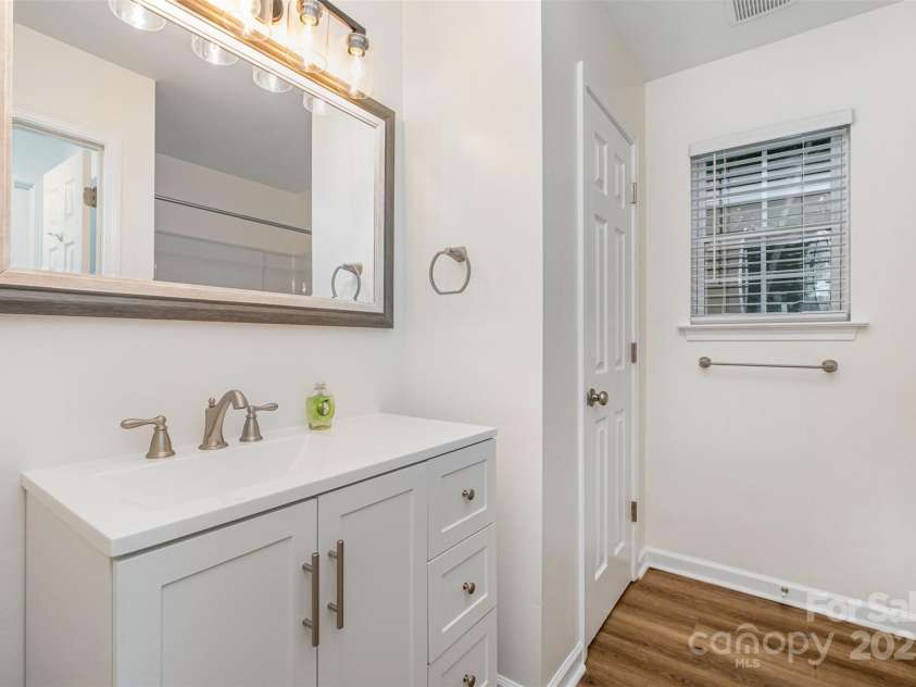 248 Pangle Drive, Charlotte, NC 28217.  MLS# CAR4281610, YatesRealty ID 28559. Primary bathroom