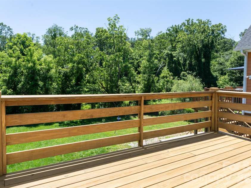 38 Old County Home Road, Asheville, NC 28806.  MLS# CAR4374624, YatesRealty ID 28559. 