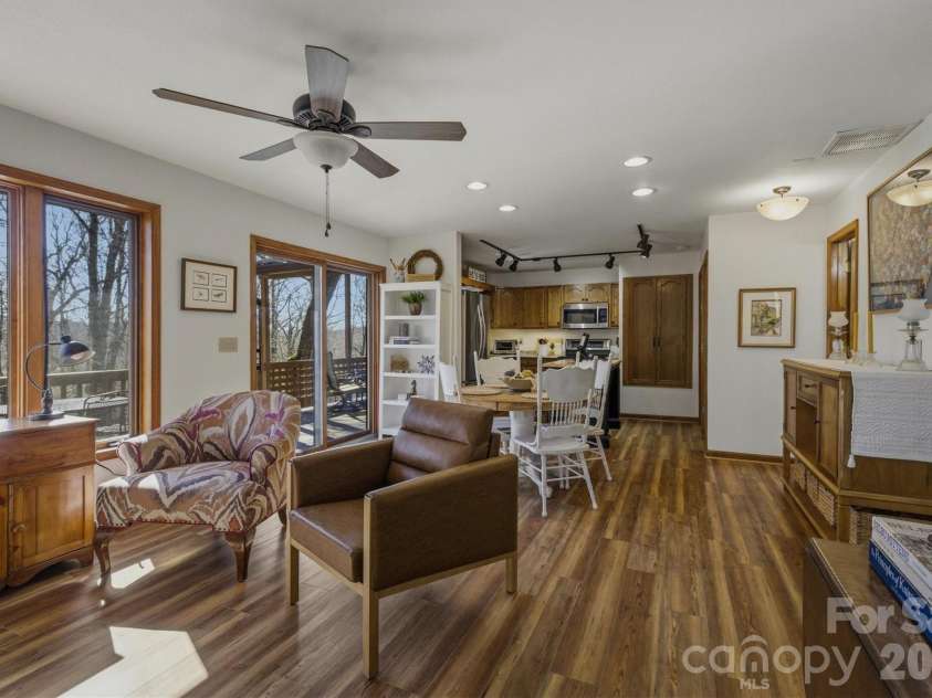 25 Poke Road, Newland, NC 28657.  MLS# CAR4350081, YatesRealty ID 2856. 
