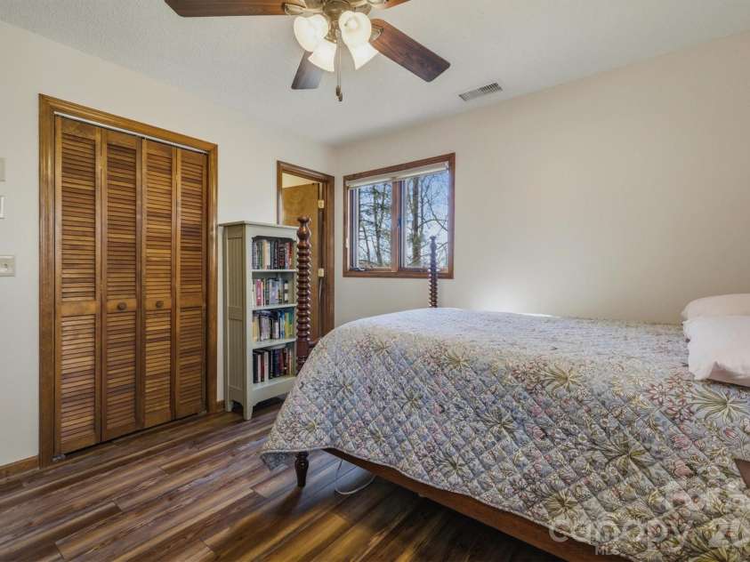 25 Poke Road, Newland, NC 28657.  MLS# CAR4350081, YatesRealty ID 2856. 