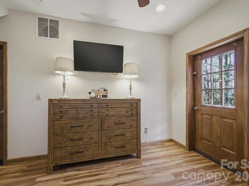 25 Poke Road, Newland, NC 28657.  MLS# CAR4350081, YatesRealty ID 2856. 