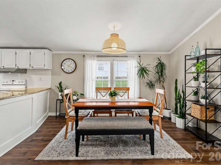 528 Woodlawn Avenue, Concord, NC 28025.  MLS# CAR4388311, YatesRealty ID 28560. 