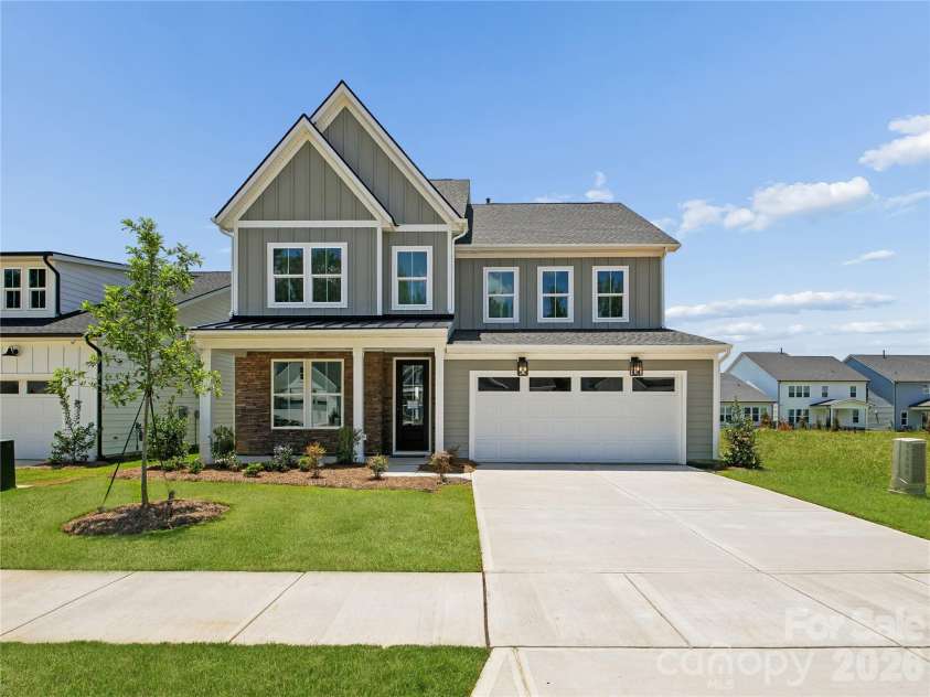 4122 Pinekirk Drive, Charlotte, NC 28269.  MLS# CAR4387957, YatesRealty ID 28562. 