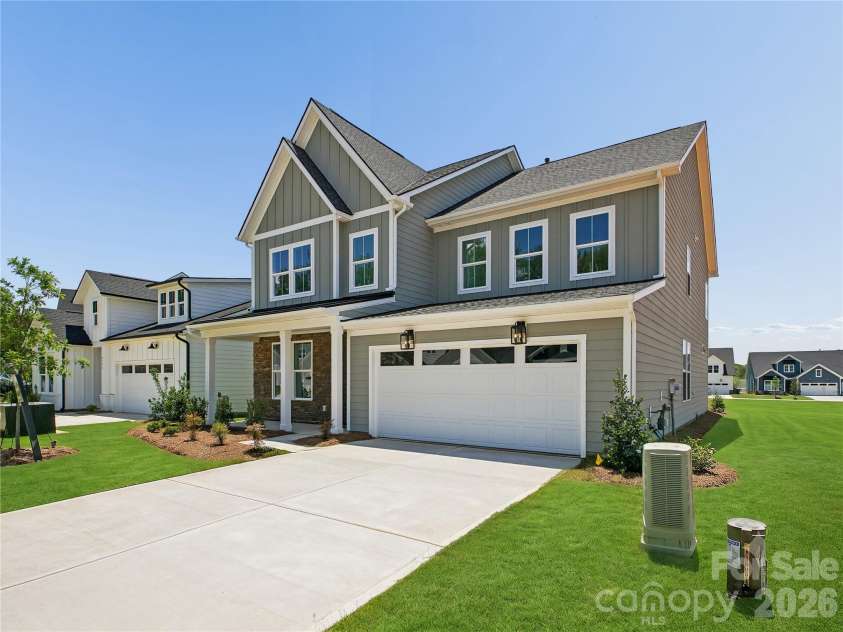 4122 Pinekirk Drive, Charlotte, NC 28269.  MLS# CAR4387957, YatesRealty ID 28562. 