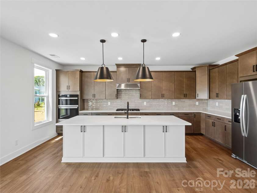 4122 Pinekirk Drive, Charlotte, NC 28269.  MLS# CAR4387957, YatesRealty ID 28562. Kitchen