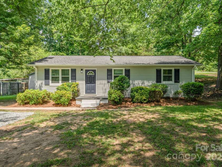 3724 Patricia Drive, Concord, NC 28027.  MLS# CAR4272555, YatesRealty ID 28565. Front Of Home