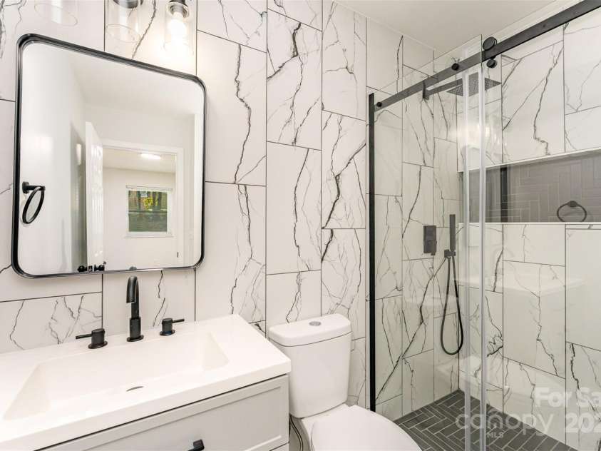 3724 Patricia Drive, Concord, NC 28027.  MLS# CAR4272555, YatesRealty ID 28565. Primary Bathroom
