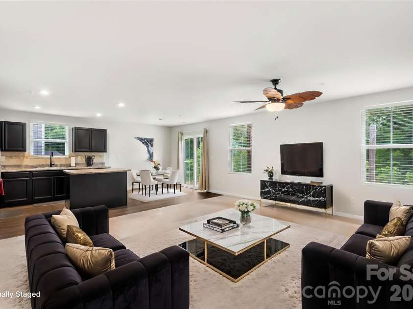 2515 Willow Pond Lane, Concord, NC 28025.  MLS# CAR4376174, YatesRealty ID 28566. 