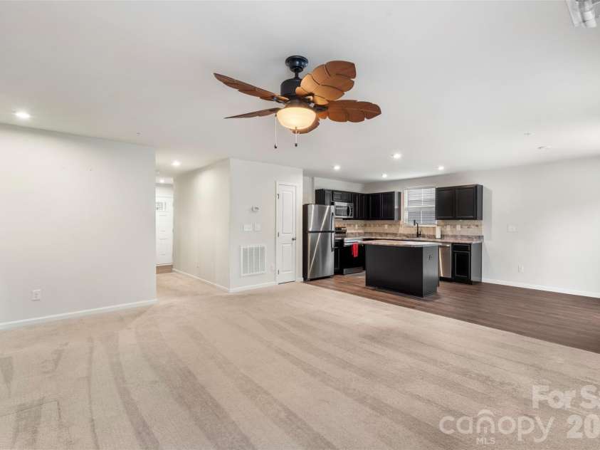 2515 Willow Pond Lane, Concord, NC 28025.  MLS# CAR4376174, YatesRealty ID 28566. 