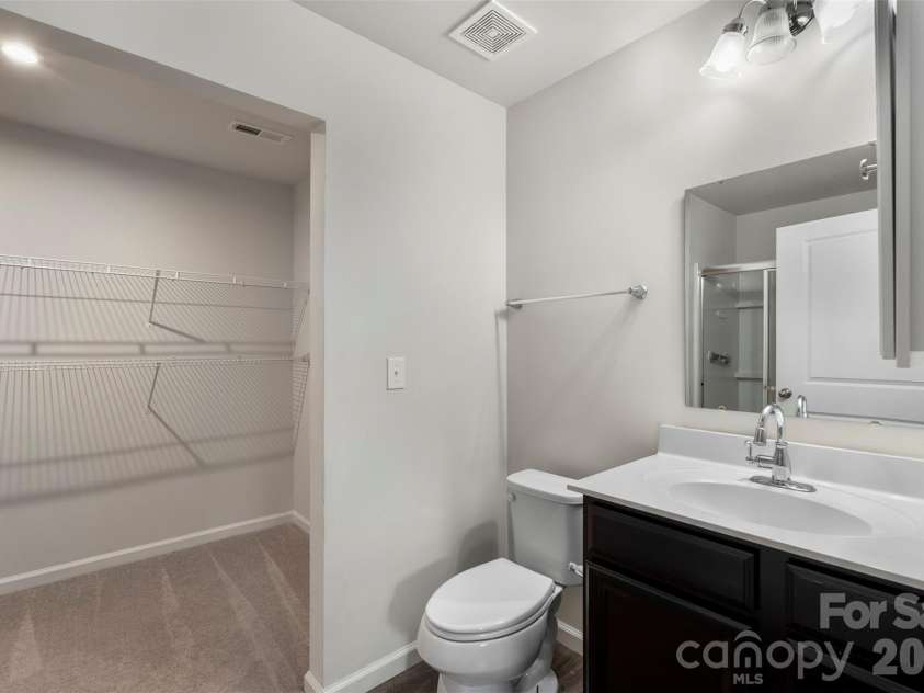 2515 Willow Pond Lane, Concord, NC 28025.  MLS# CAR4376174, YatesRealty ID 28566. 