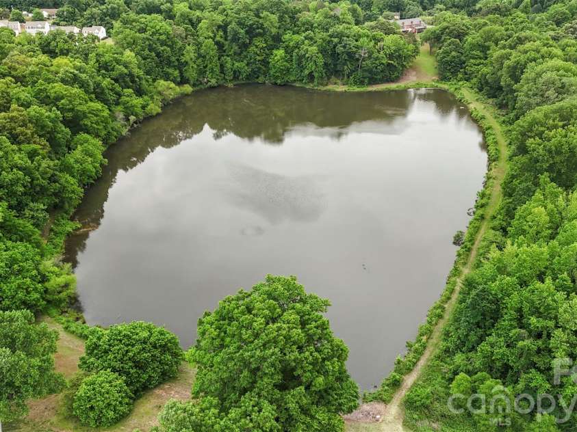 2515 Willow Pond Lane, Concord, NC 28025.  MLS# CAR4376174, YatesRealty ID 28566. 