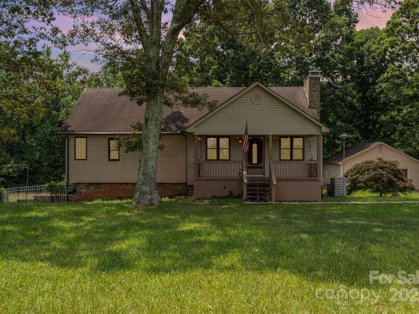 544 Hicks Creek Road, Troutman, NC 28166.  MLS# CAR4274979, YatesRealty ID 28566. 