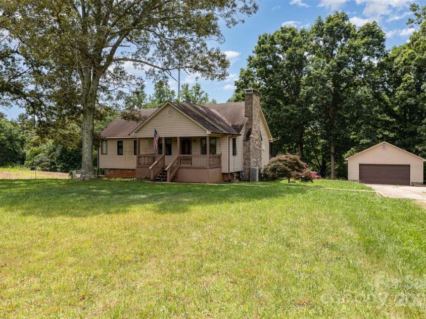 544 Hicks Creek Road, Troutman, NC 28166.  MLS# CAR4274979, YatesRealty ID 28566. 