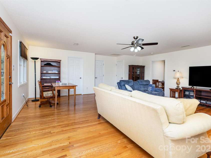 544 Hicks Creek Road, Troutman, NC 28166.  MLS# CAR4274979, YatesRealty ID 28566. 