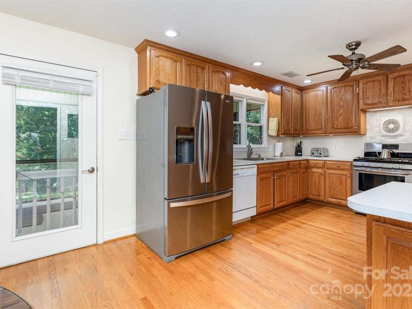 544 Hicks Creek Road, Troutman, NC 28166.  MLS# CAR4274979, YatesRealty ID 28566. 